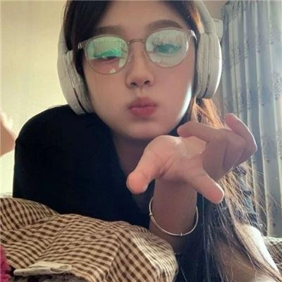 卡美拉万岁